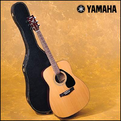 Yamaha F-310 Acoustic Guitar